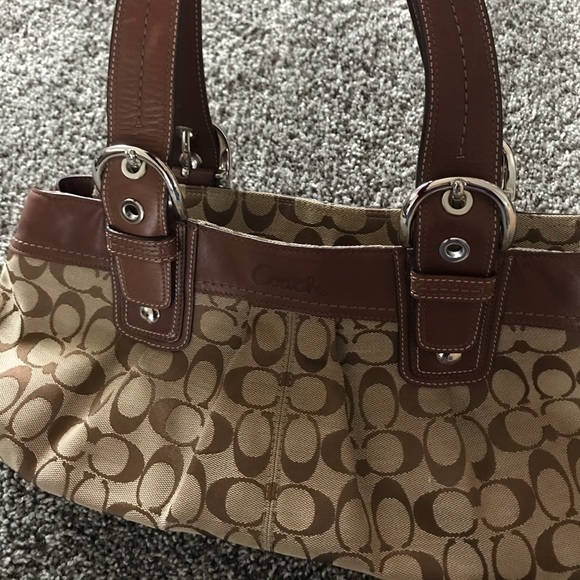 Brown/Tan COACH handbag - Picture 2 of 4